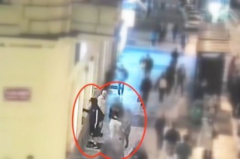Вандал в Праге познакомился с «мгновенной кармой»: видео