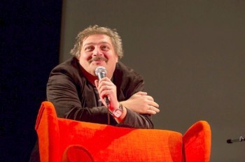 Дмитрий Быков выступит в Праге с программой «Не один. Новые стихи и рассказы»