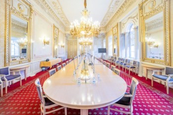 Роганский дворец в Праге откроют общественности пятый раз в истории