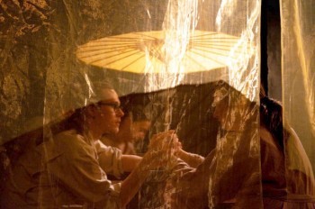 В Праге покажут спектакль по японскому роману «Женщина в песках»