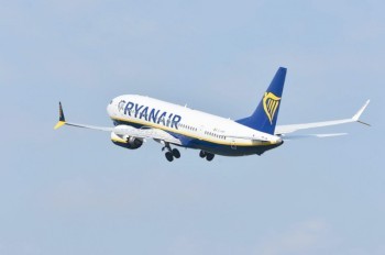 Ryanair объявил скидку на рейсы из Праги
