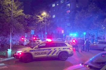 На улице в Праге застрелили человека