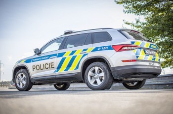 В Праге мужчина выпрыгнул из окна пятого этажа школы, где проходили выборы