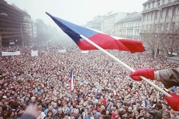 Чехия и Словакия отмечают 28-ю годовщину Бархатной революции