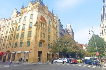 Улица Pařížská оказалась одной из самых дорогих в мире