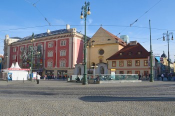 Вход на станцию метро Náměstí Republiky в Праге закроют на 8 месяцев