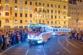 Прага показала красивое видео «рождественской флотилии»