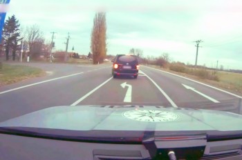 В Чехии водитель катафалка чуть не уехал на тот свет: видео