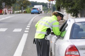 В новом году в Чехии истекут 666 тыс. водительских удостоверений