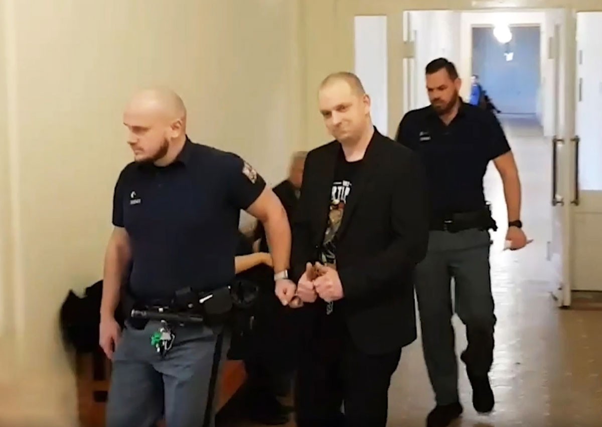 В Праге агрессор ударил ножом белоруса, приняв его за украинца