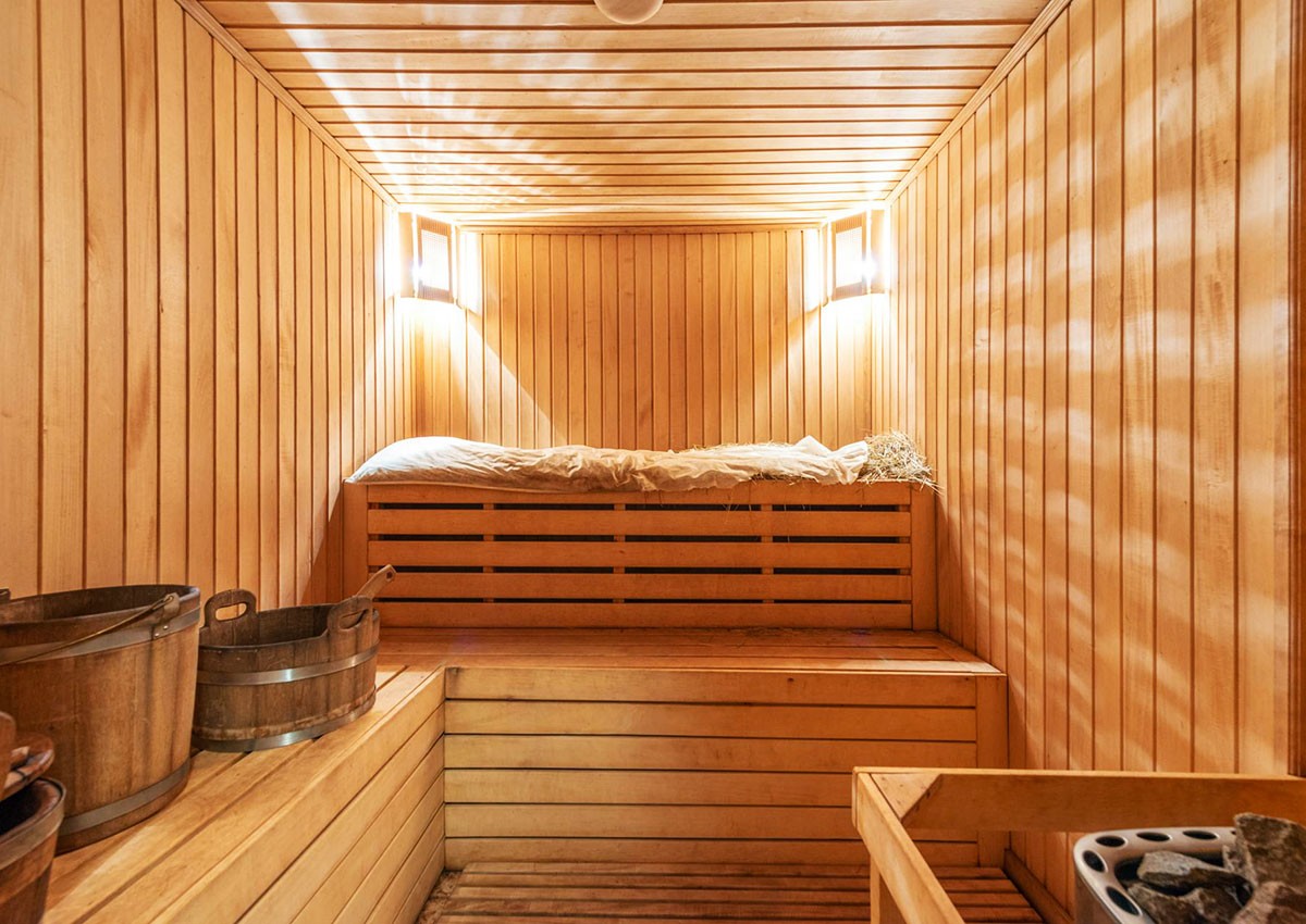 Жители Чехии неожиданным способом спаслись из запертой сауны