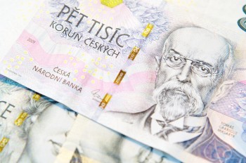 В Чехии заметно выросла средняя зарплата