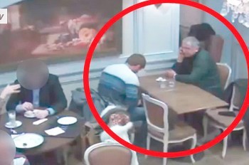 Дерзкая кража в пражском кафе попала на видео