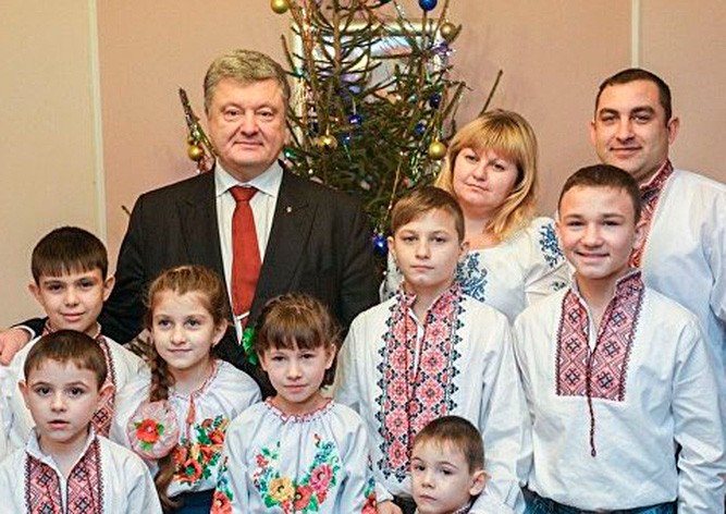 Видео: новогоднее обращение Петра Порошенко