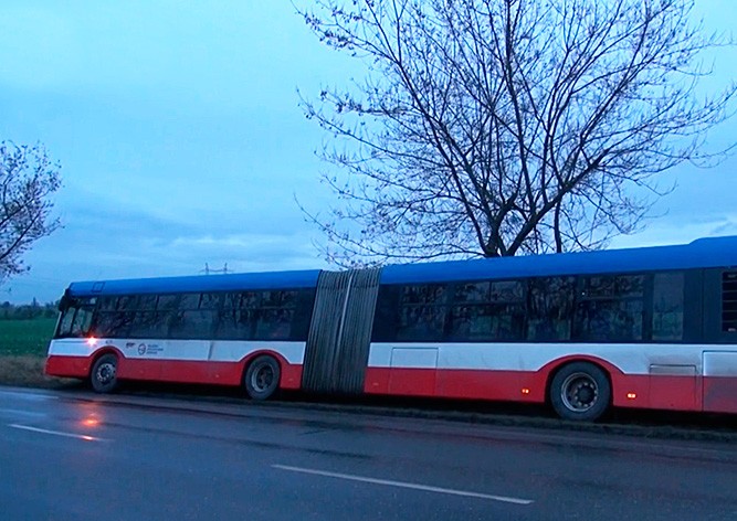 Под Прагой произошло еще одно ДТП с автобусом