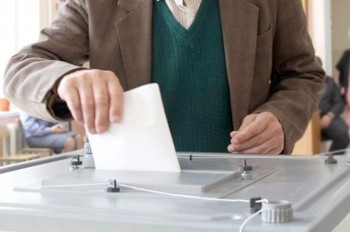 Драгош или Земан: в Чехии стартует второй тур президентских выборов