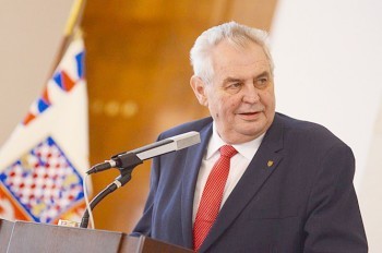 Милош Земан победил на президентских выборах в Чехии
