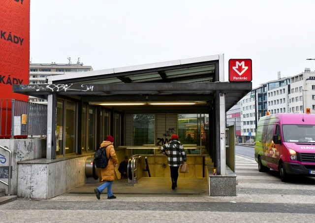 В понедельник в Праге на год закроют станции метро Pankrác и Českomoravská