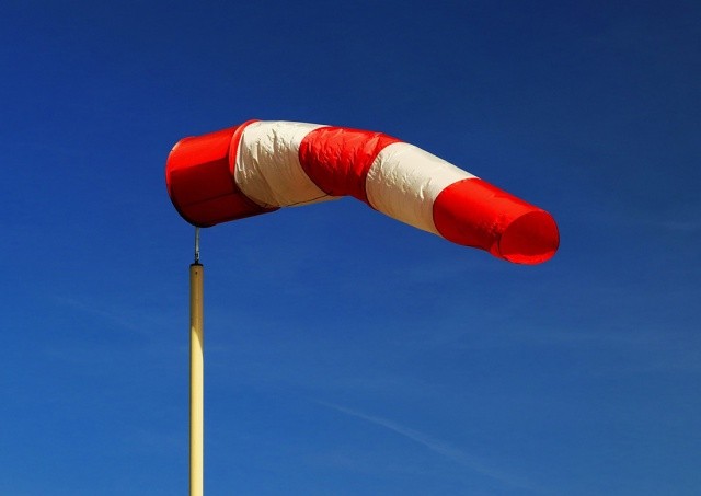 В Чехии объявлено предупреждение о сильном ветре и гололедице