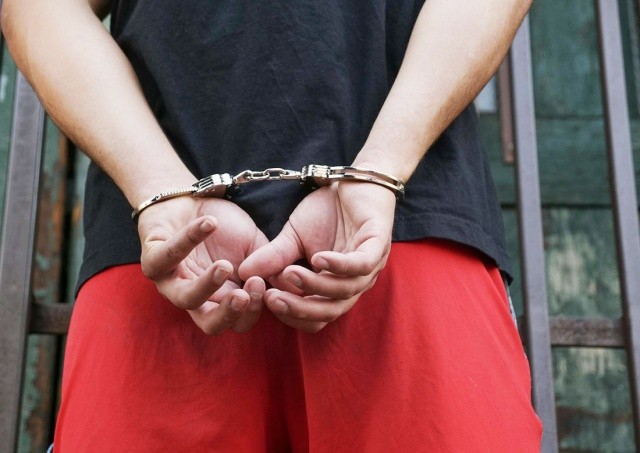 Житель Праги «заложил» воображаемую бомбу, чтобы попасть в тюрьму