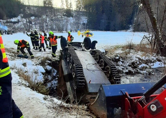 Два человека погибли в Чехии во время показа исторической бронетехники