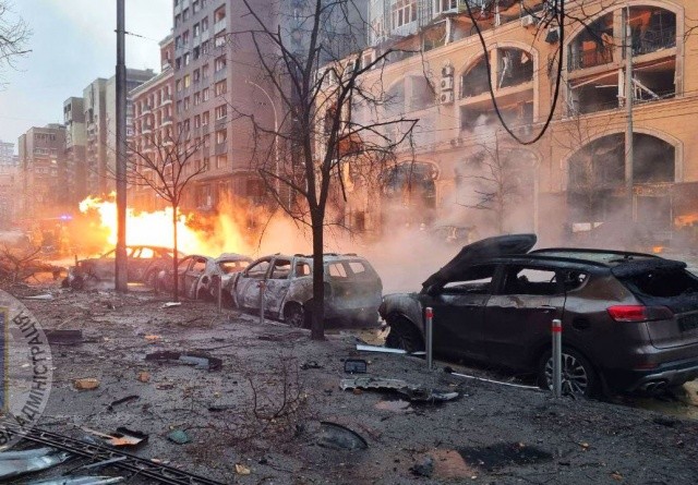 Опрос: как изменилась готовность чехов помогать Украине