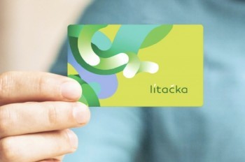 В центре Праги из реки вытащили мертвого мужчину. Очевидица слышала выстрел