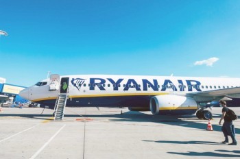 Ryanair и Wizz Air объявили скидки на рейсы из Праги