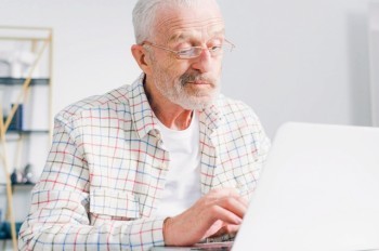 Отправил 33 резюме, а результат нулевой. В Чехии растет число пожилых безработных