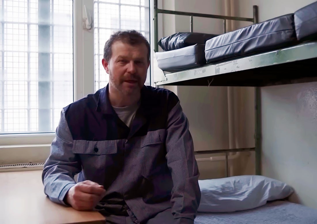 В Чехии выпустили инструкцию, как правильно садиться в тюрьму: видео