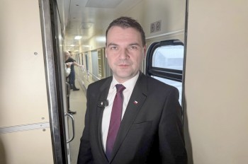 Новый глава МИД Чехии прибыл в Киев