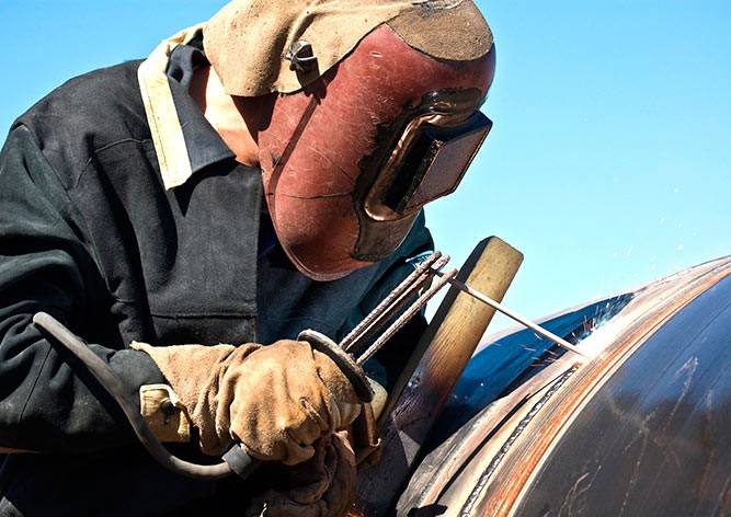 Чехия удвоит выдачу рабочих виз украинцам