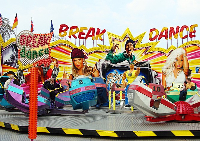 В субботу в Праге откроется парк аттракционов Matějská pouť