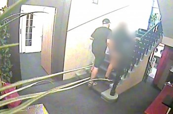 Полиция установила личность «ловеласа», обворовавшего даму в пражском отеле