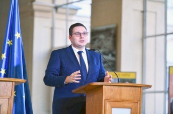 МИД Чехии вызвал посла России из-за угроз Медведева