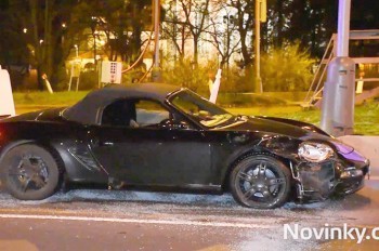 Молодой иностранец на «Порше» устроил ДТП в Праге