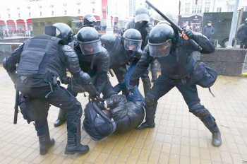 МИД Чехии призвал Россию и Беларусь отпустить задержанных демонстрантов