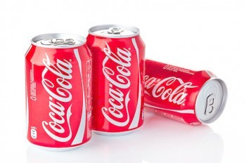 В банках Coca-Cola нашли человеческие экскременты