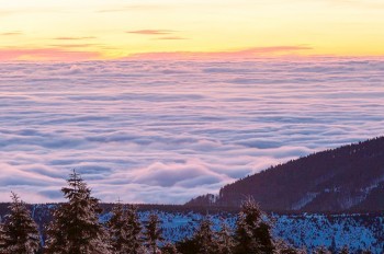Видео: потрясающие чешские горы в формате time-lapse