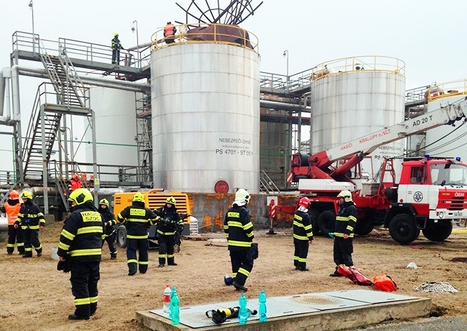 На химзаводе в Чехии произошел взрыв: 6 погибших 