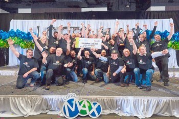 В Канаде рабочие скинулись на лотерейные билеты и стали миллионерами