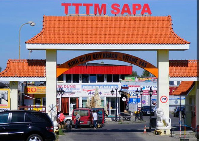 На пражском рынке «Сапа» обнаружили нарколабораторию