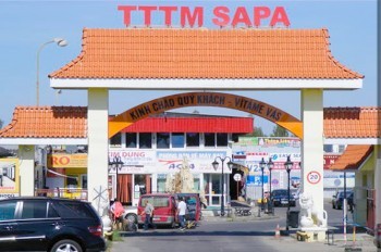 На пражском рынке «Сапа» обнаружили нарколабораторию