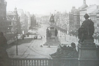 Памятнику Святому Вацлаву в центре Праги вернут исторический облик