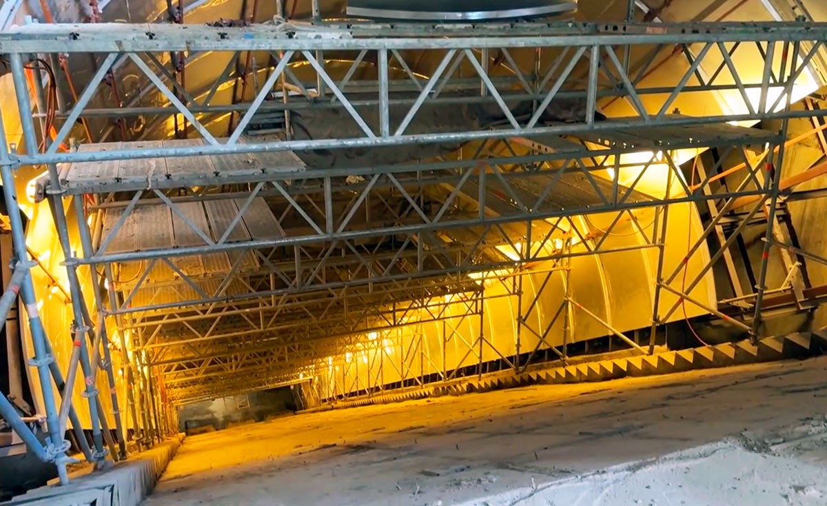 Как сейчас выглядит станция метро Českomoravská: видео