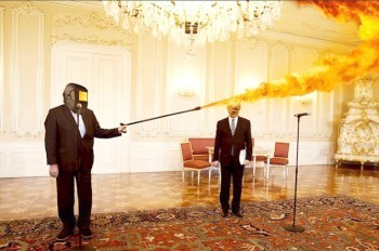 Пользователи соцсетей высмеяли политический кризис в Чехии