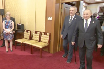 Земан на встрече с Путиным предложил ликвидировать журналистов: видео