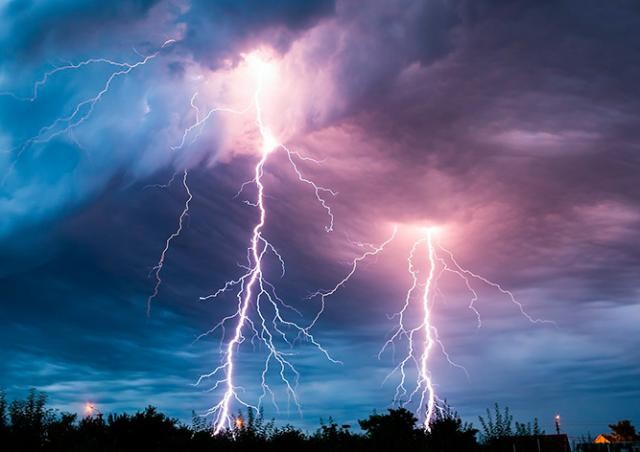 Предупреждение о сильных грозах объявлено в Чехии на 12 мая