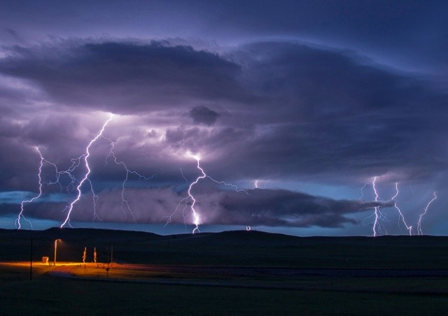 Штормовое предупреждение объявлено в Чехии