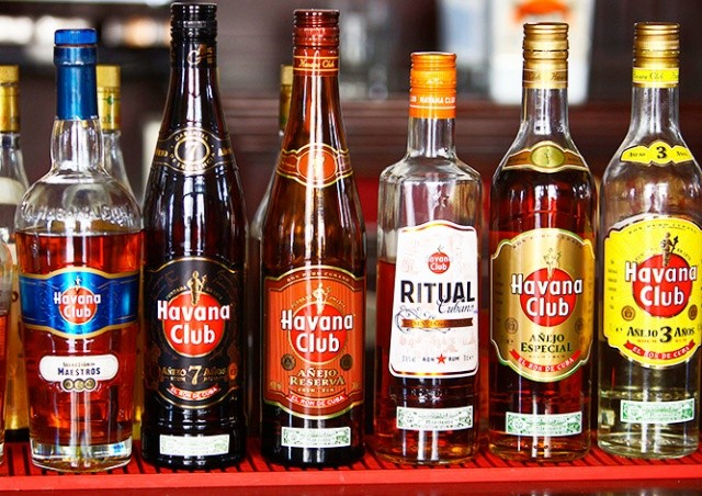 Американцы сняли фильм о выплате Чехии кубинского госдолга ромом